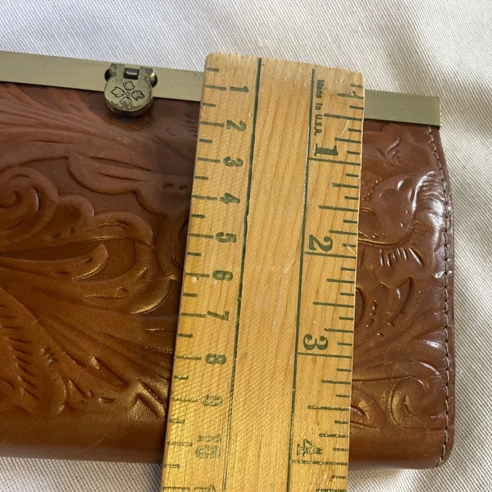 Patricia Nash Wallet Womens OS Tan Tooled Leather Floral Frame Trifold Clutch